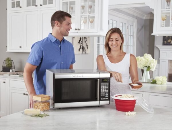 Cuisinart CMW-100 Microwave Oven Review Exploring Features and Performance in Stainless Steel