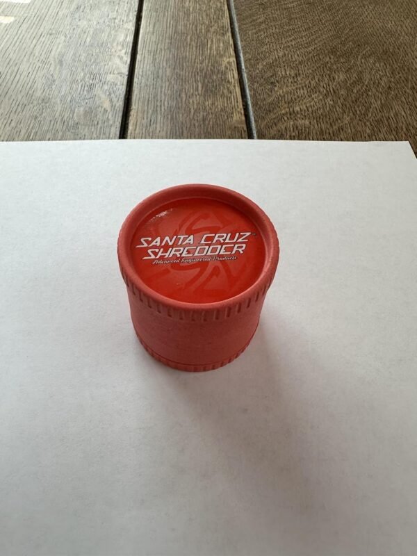 Santa Cruz Shredder 3 Piece Herb Grinder Review for Durable Kitchen Use